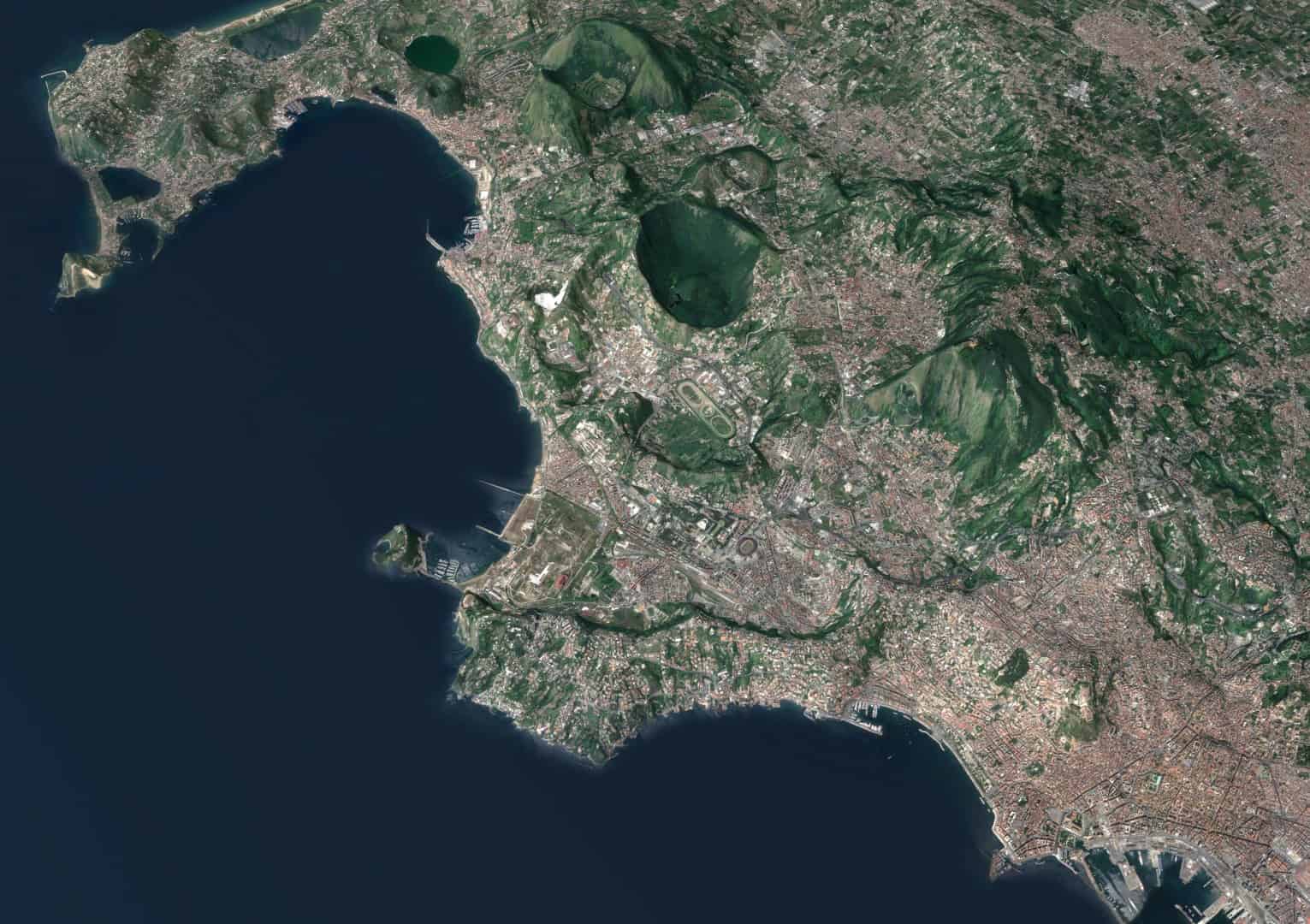 I Campi Flegrei, come e perché intervenire subito