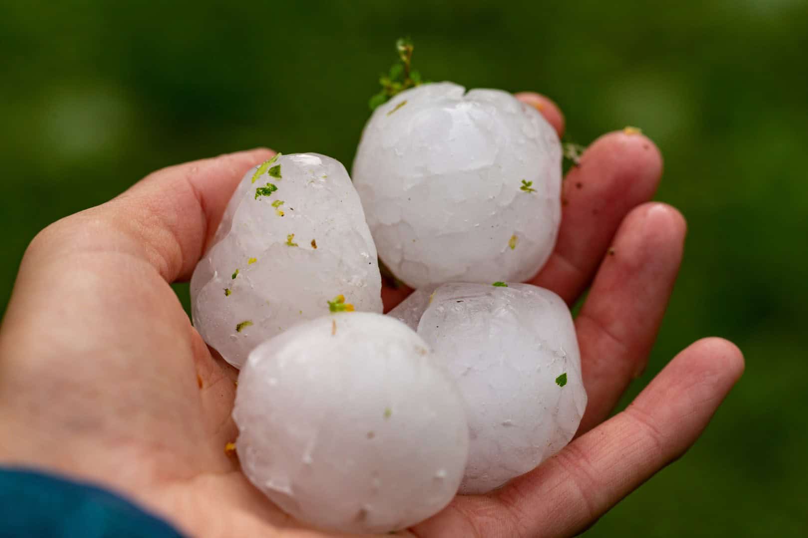 GRANDINE nelle prossime ore: tendenza meteo, Regioni interessate