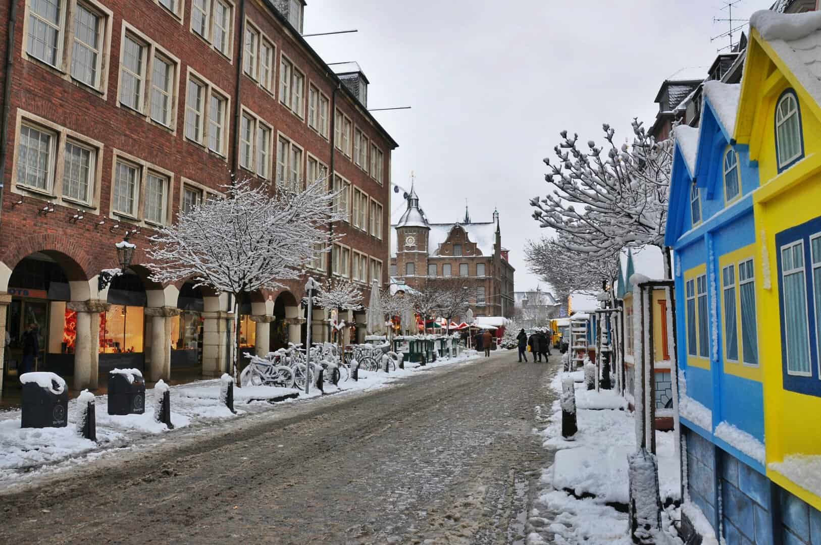 Meteo Germania, Renania Settentrionale-Vestfalia: freddo polare improvviso, ghiaccio sulle strade e allerta per pioggia gelata