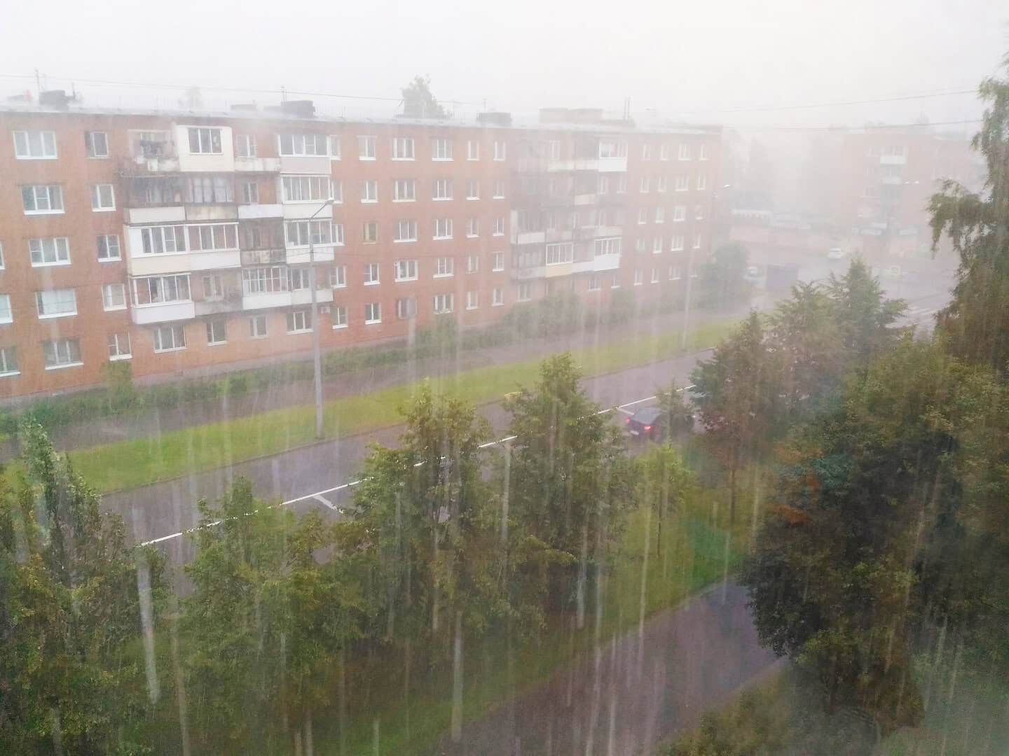Meteo Belgio: piogge improvvise, tuoni e neve, ecco cosa aspettarsi questo giovedì