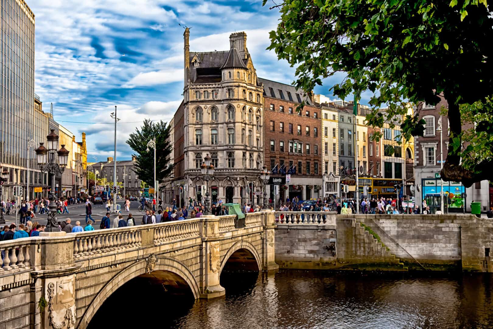 Mi trasferisco a Dublino, Irlanda: Il cuore verde d’Europa tra modernità e antiche leggende