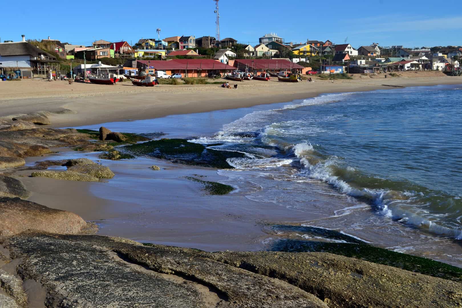 L’incanto di Punta del Este: tra onde scintillanti e notti da jet set