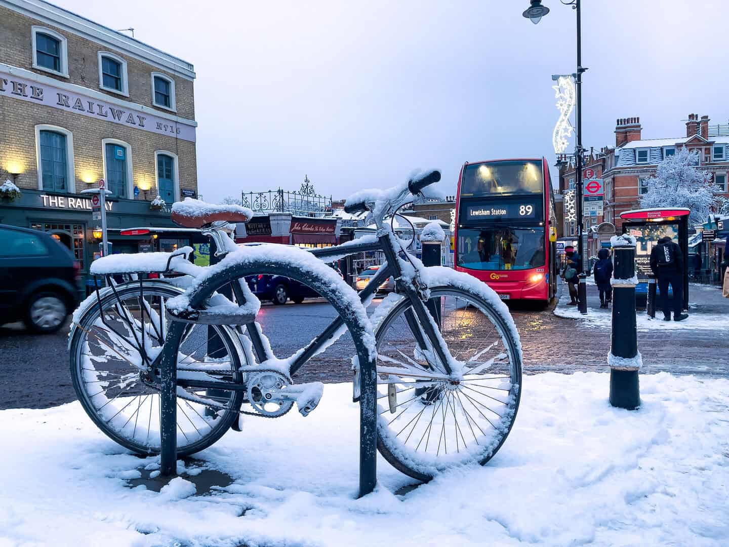 Meteo Inghilterra: neve e pioggia intensa con crollo a 0°C