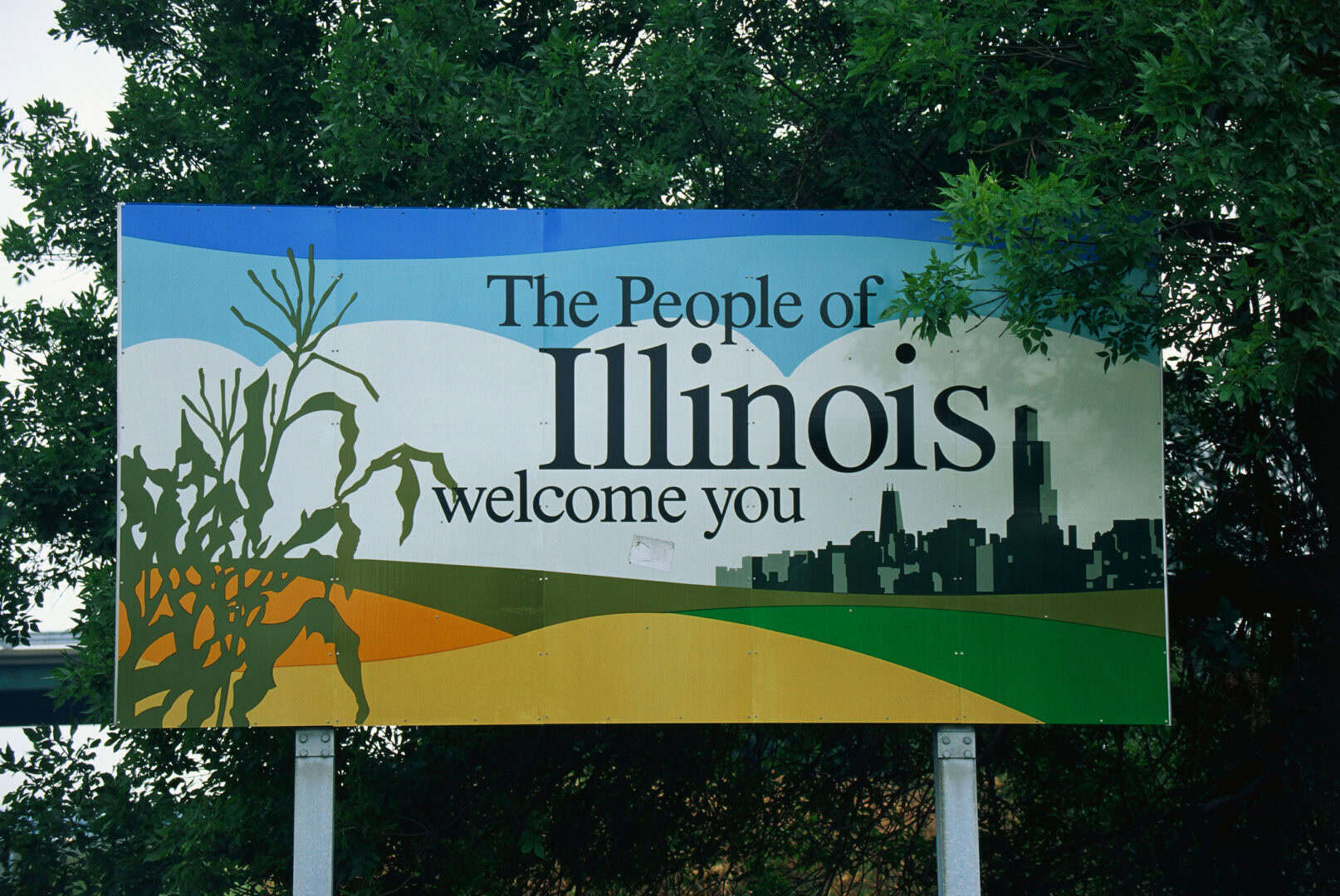 Meteo Illinois, blackout diffusi e forti venti colpiscono il Centro dello Stato