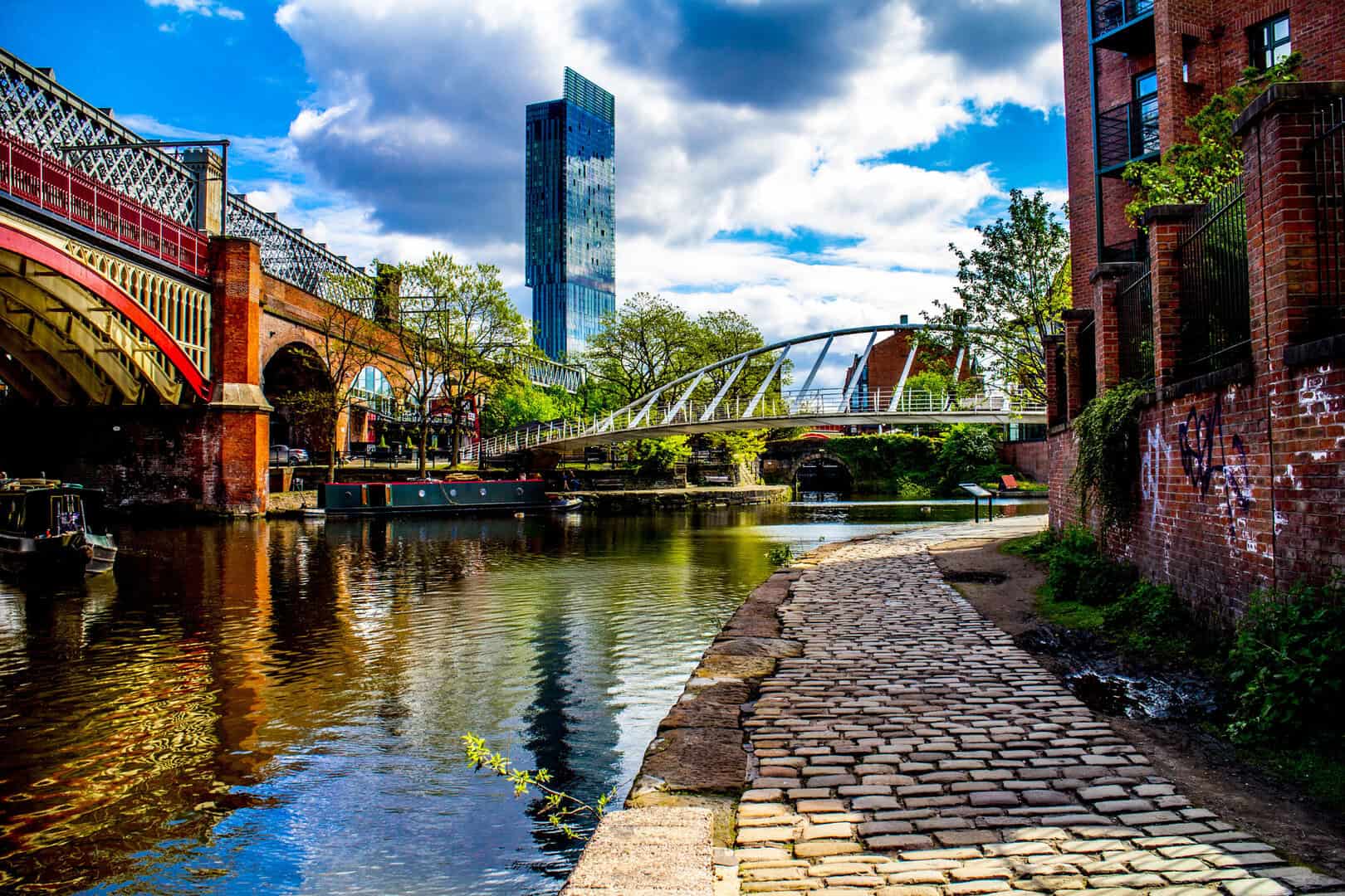 Meteo Manchester: temperature estive in arrivo lungo il Bridgewater Canal