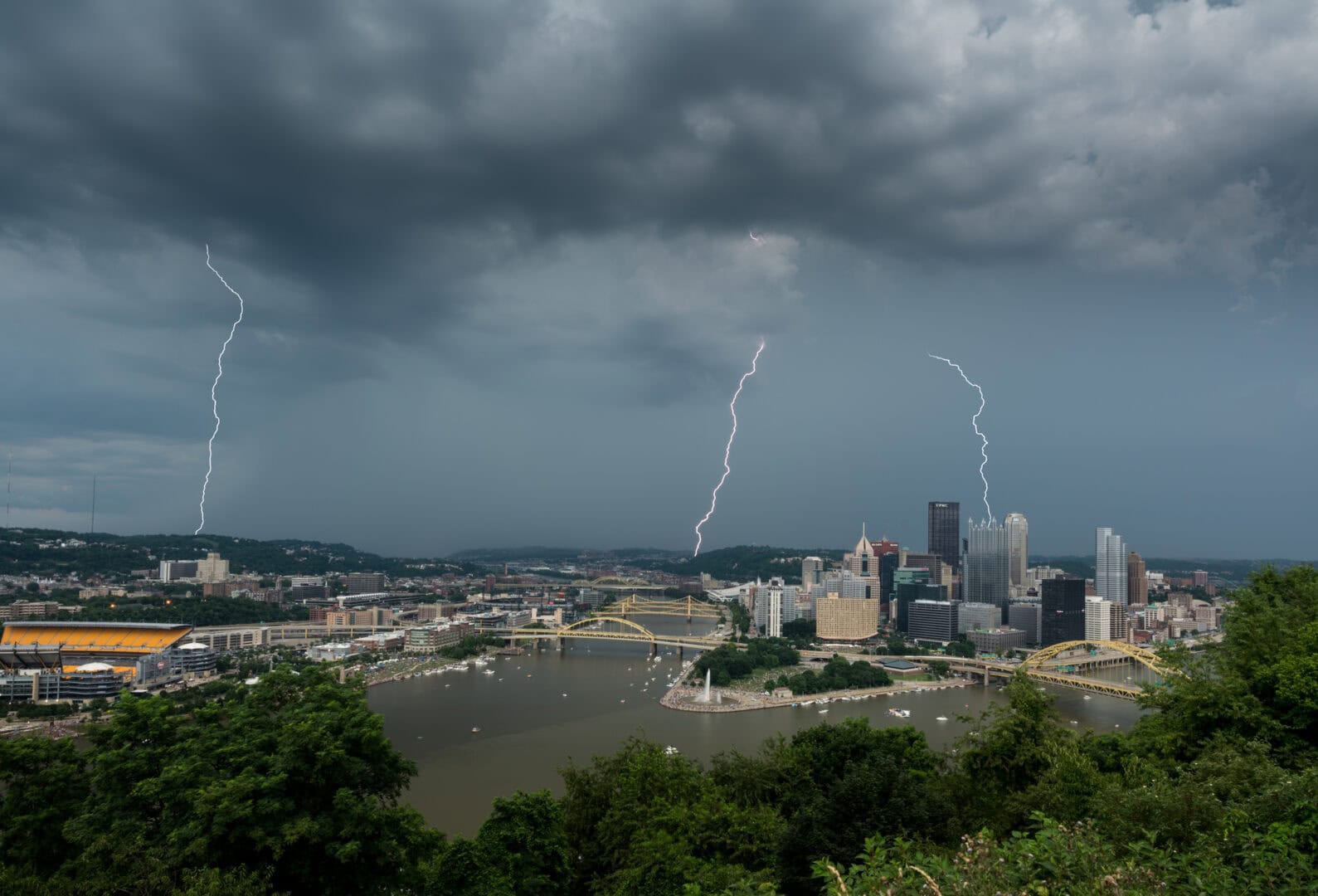 Meteo Pittsburgh: violente tempeste e rischio tornado negli USA