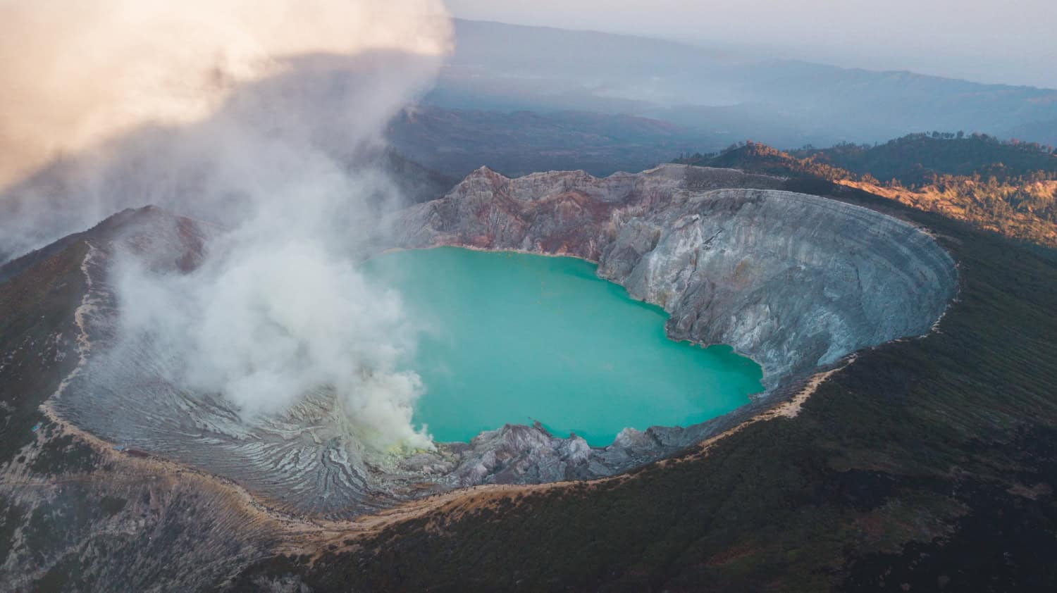 Scoperta la sommità del serbatoio magmatico sotto Yellowstone