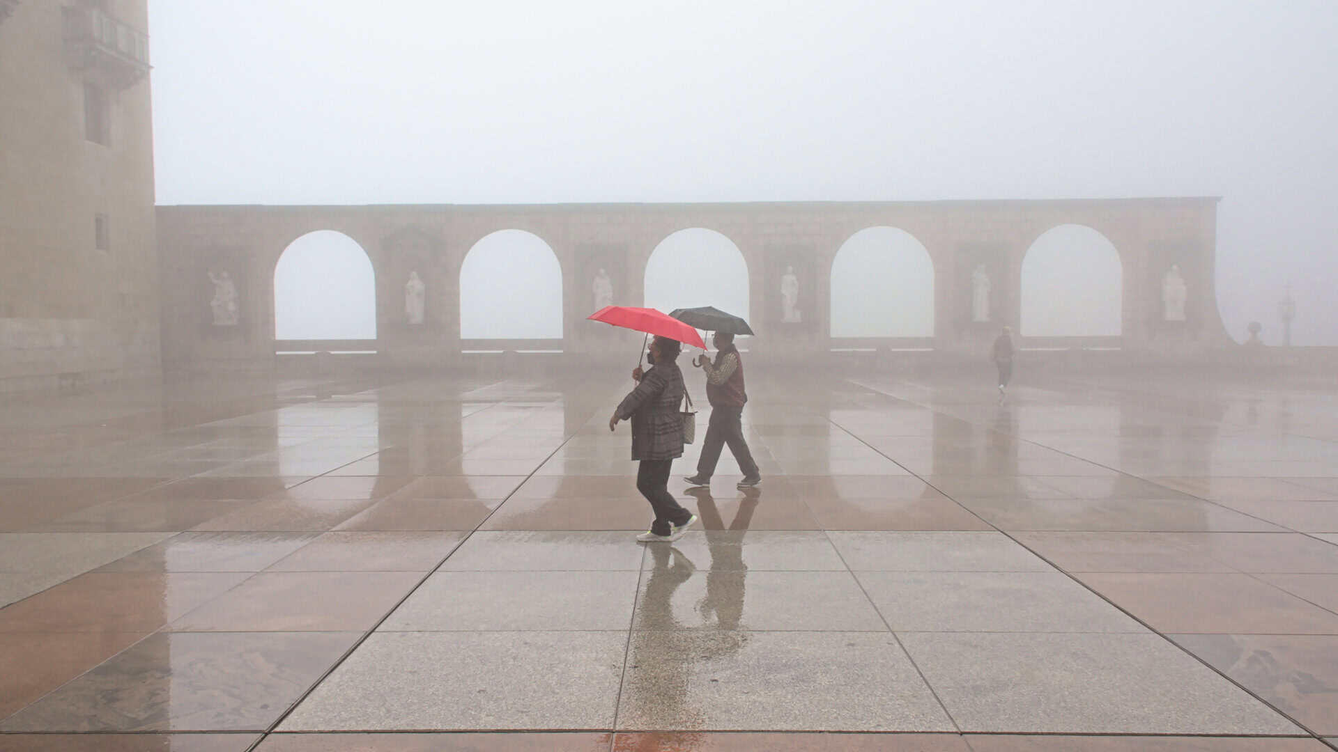 Meteo Barcellona, Spagna: da mercoledì tornano pioggia e freddo