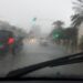 Cagliari sotto un forte rovescio di pioggia.