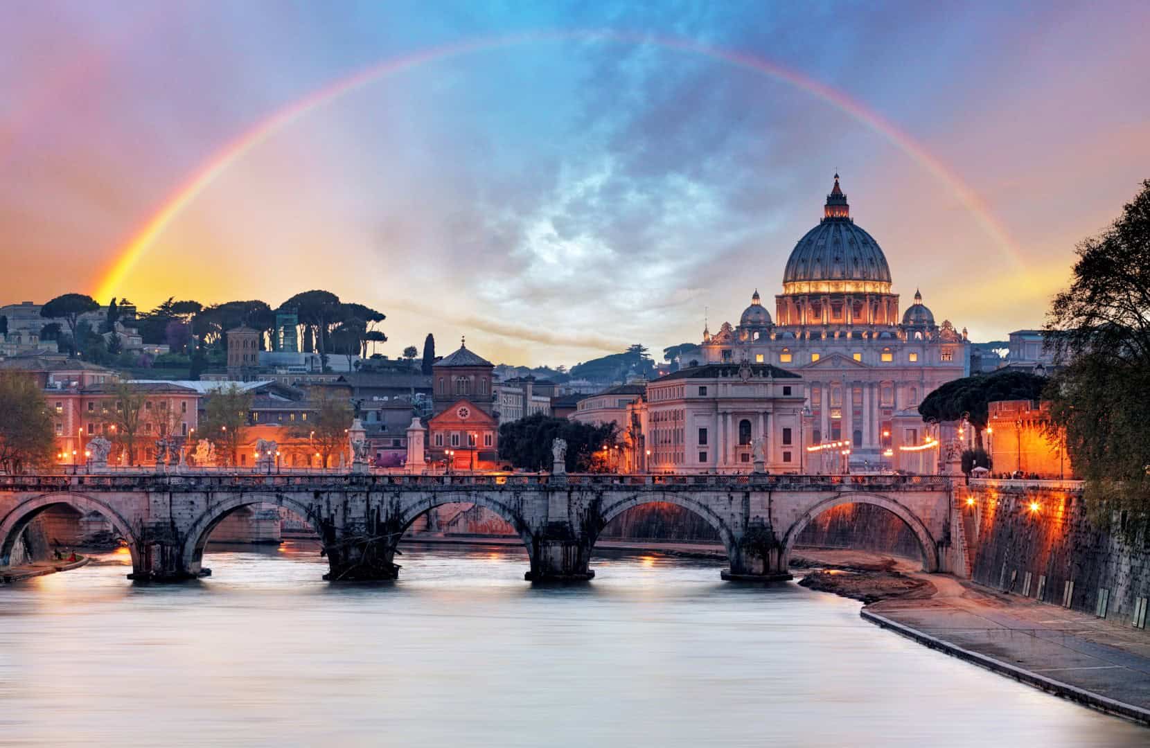 Meteo Roma: Natale molto mite, poi la piovaschi di fine anno