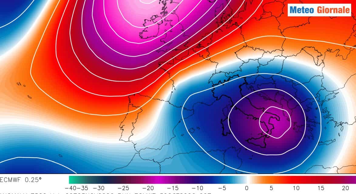 Parentesi invernale da Domenica, ecco quanto durerà il freddo 1 Freddo e maltempo dureranno per diversi giorni