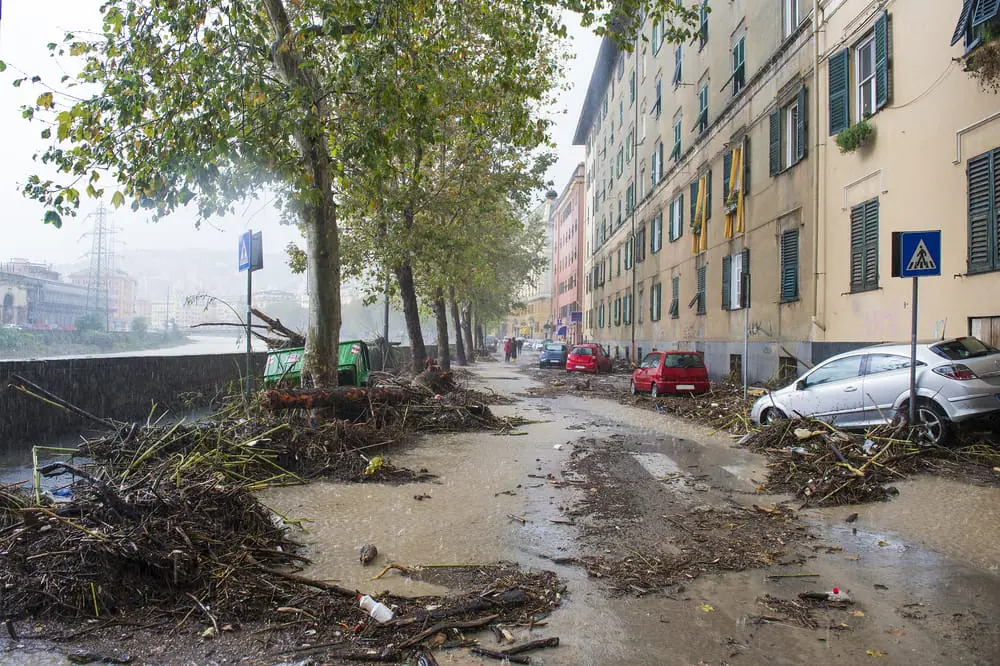 Le gravi piogge alluvionali da sbarramento nubi in Italia