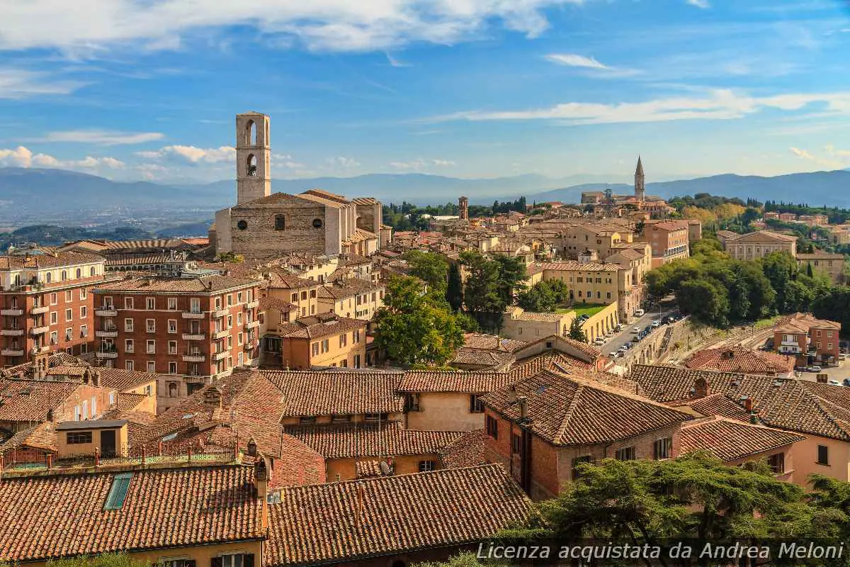 Meteo Perugia: nuvole in arrivo, ma il sole tornerà presto!